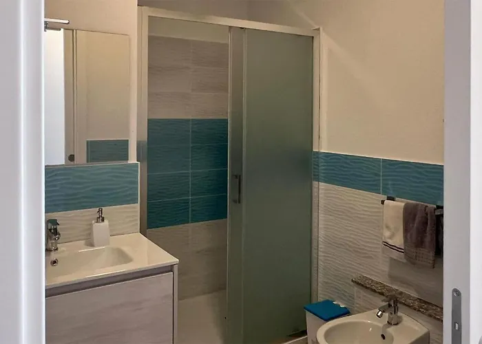 1 Bedroom Gorgeous In * Isola Rossa (Sassari)