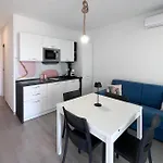 Διαμέρισμα 1 Bedroom Gorgeous In